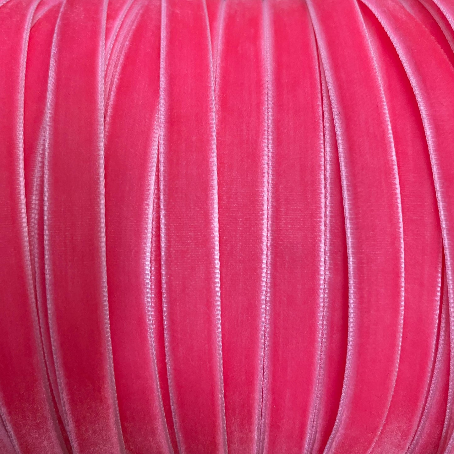 10mm hot pink velvet ribbon
