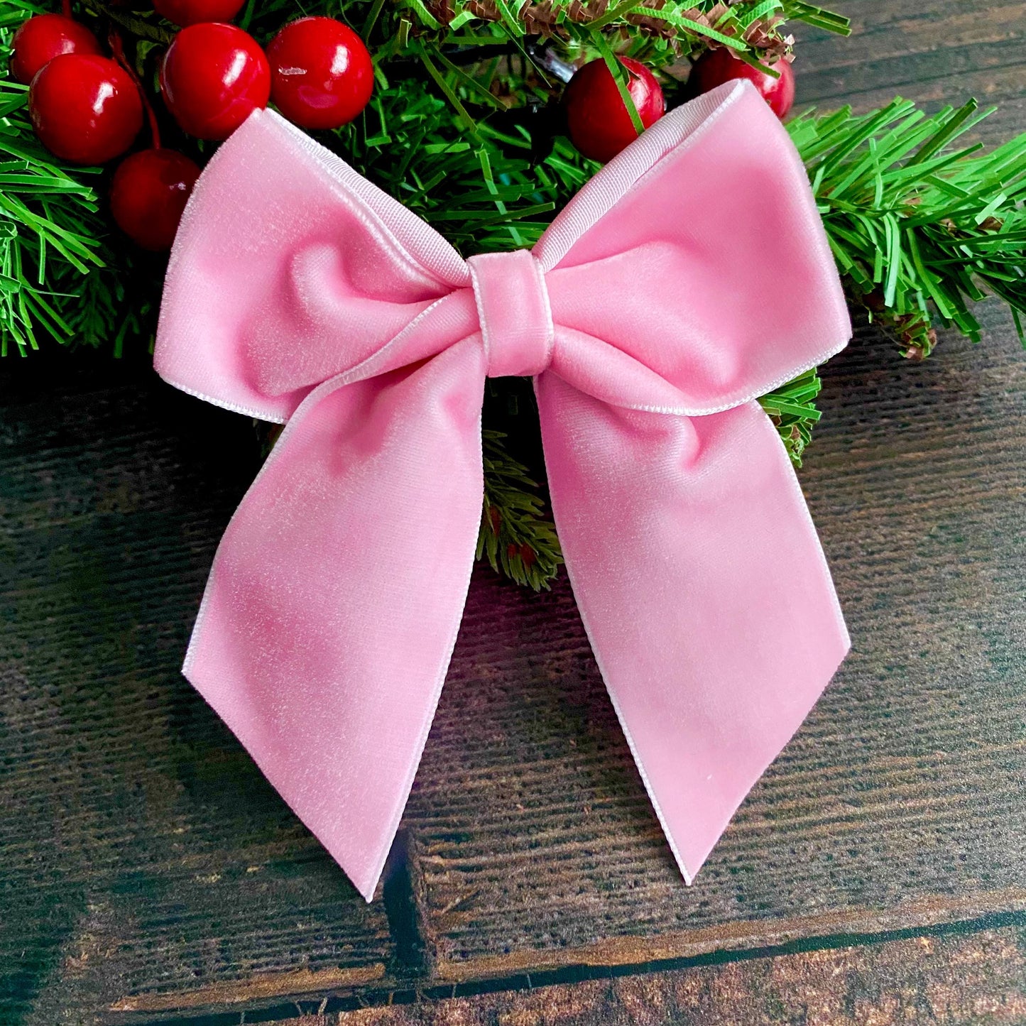 4 inch Baby pink velvet bow
