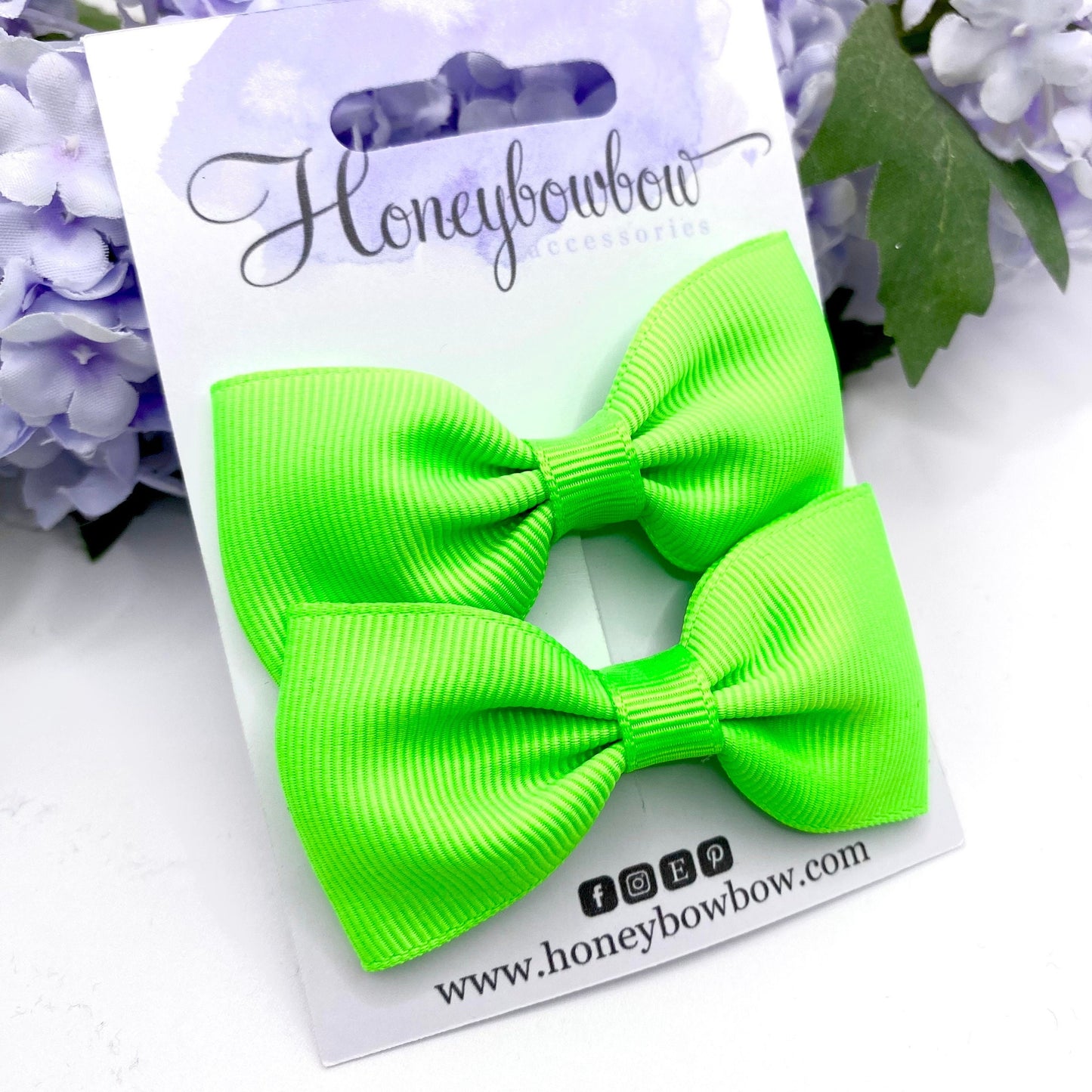3 inch Neon green classic bows