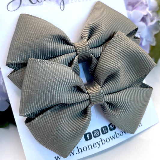2.5 inch metal grey tux bows