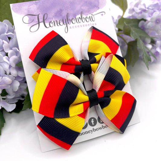 2.75 inch Belgium flag hair bows
