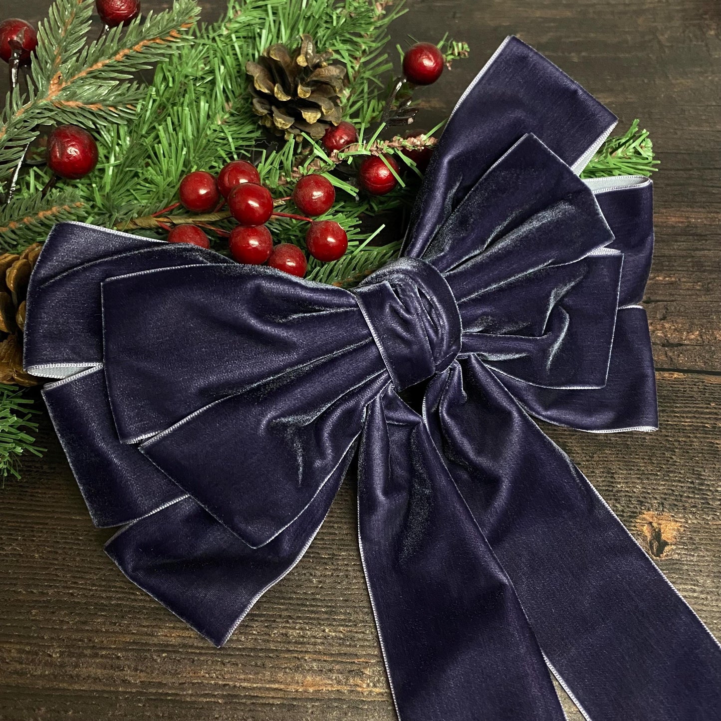 9 inch Dove grey velvet topper bow