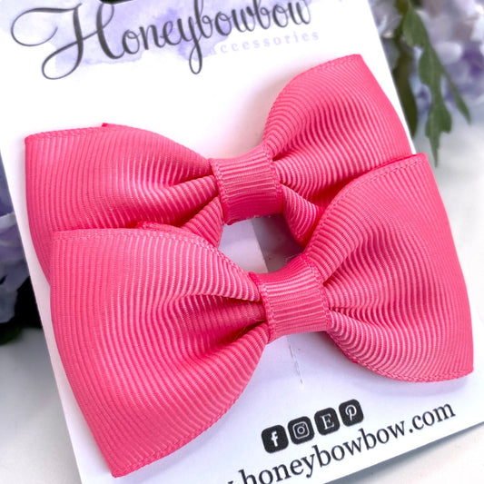 3 inch Hot pink classic bows
