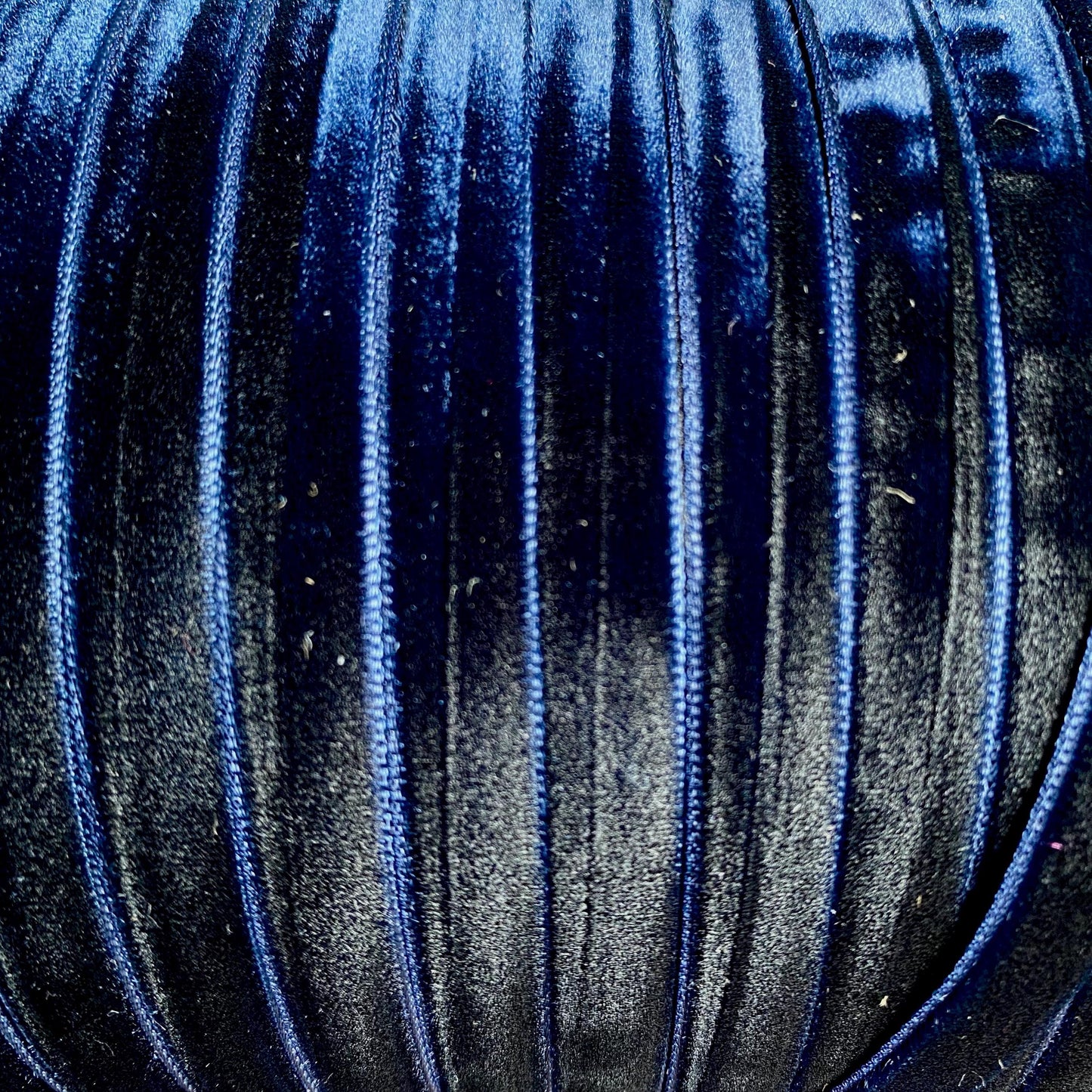 10mm dark navy velvet ribbon