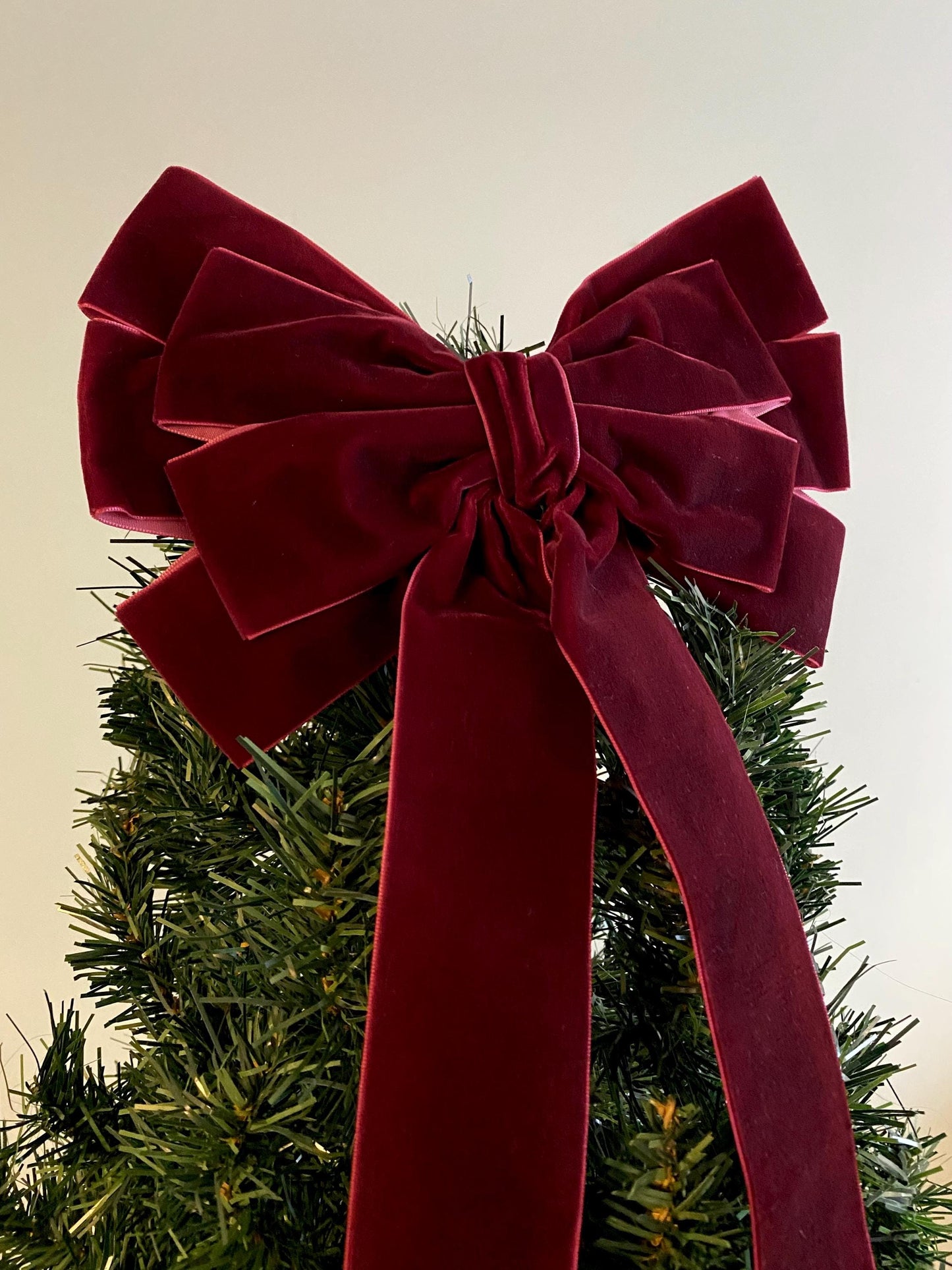 9 inch Scarlet velvet topper bow