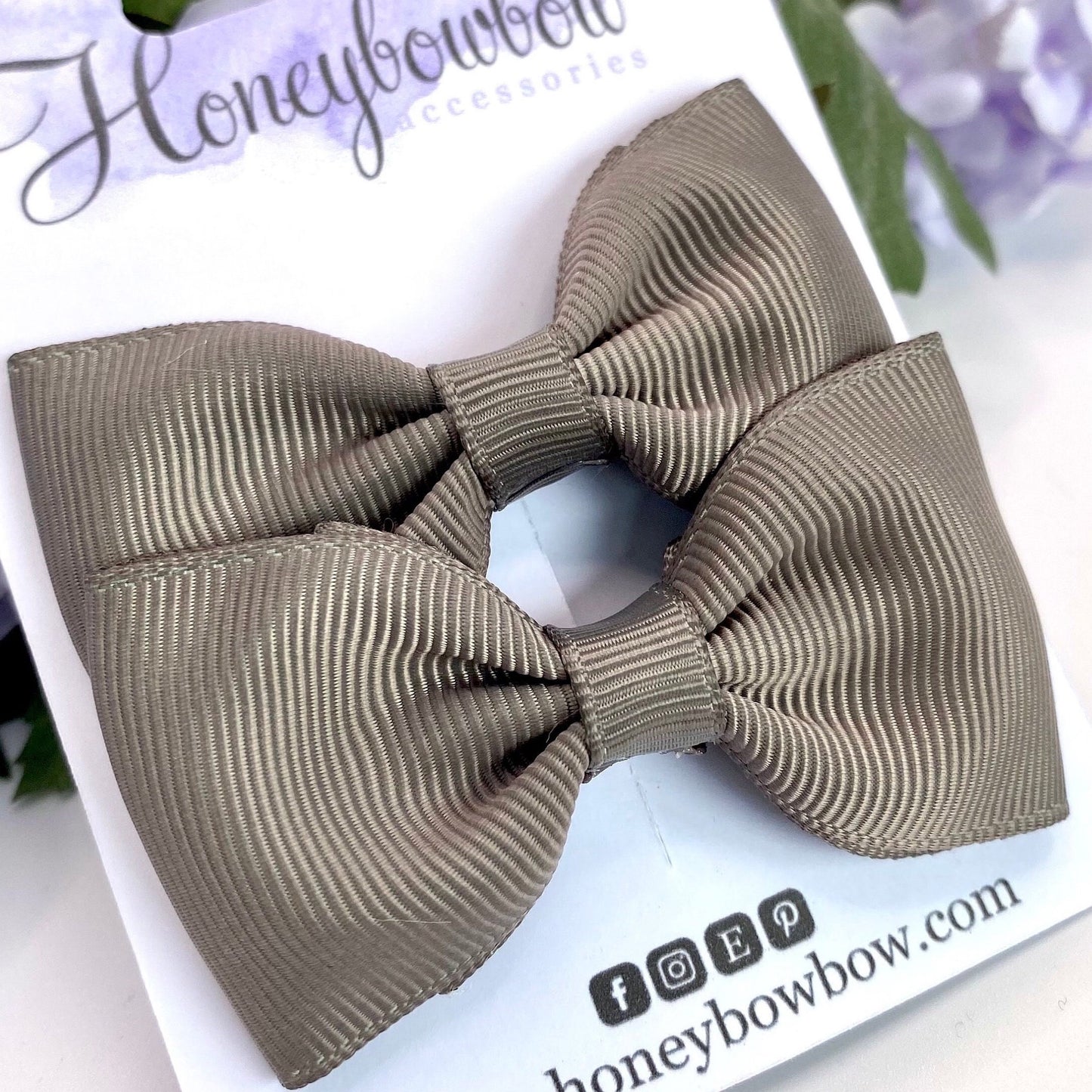 3 inch Grey classic bows