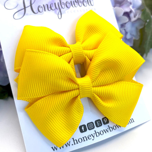 2.5 inch daffodil tux bows