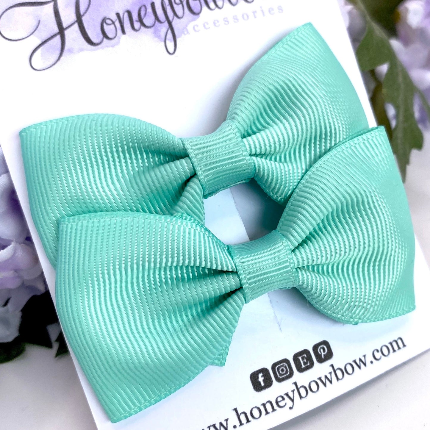 3 inch Aqua classic bows