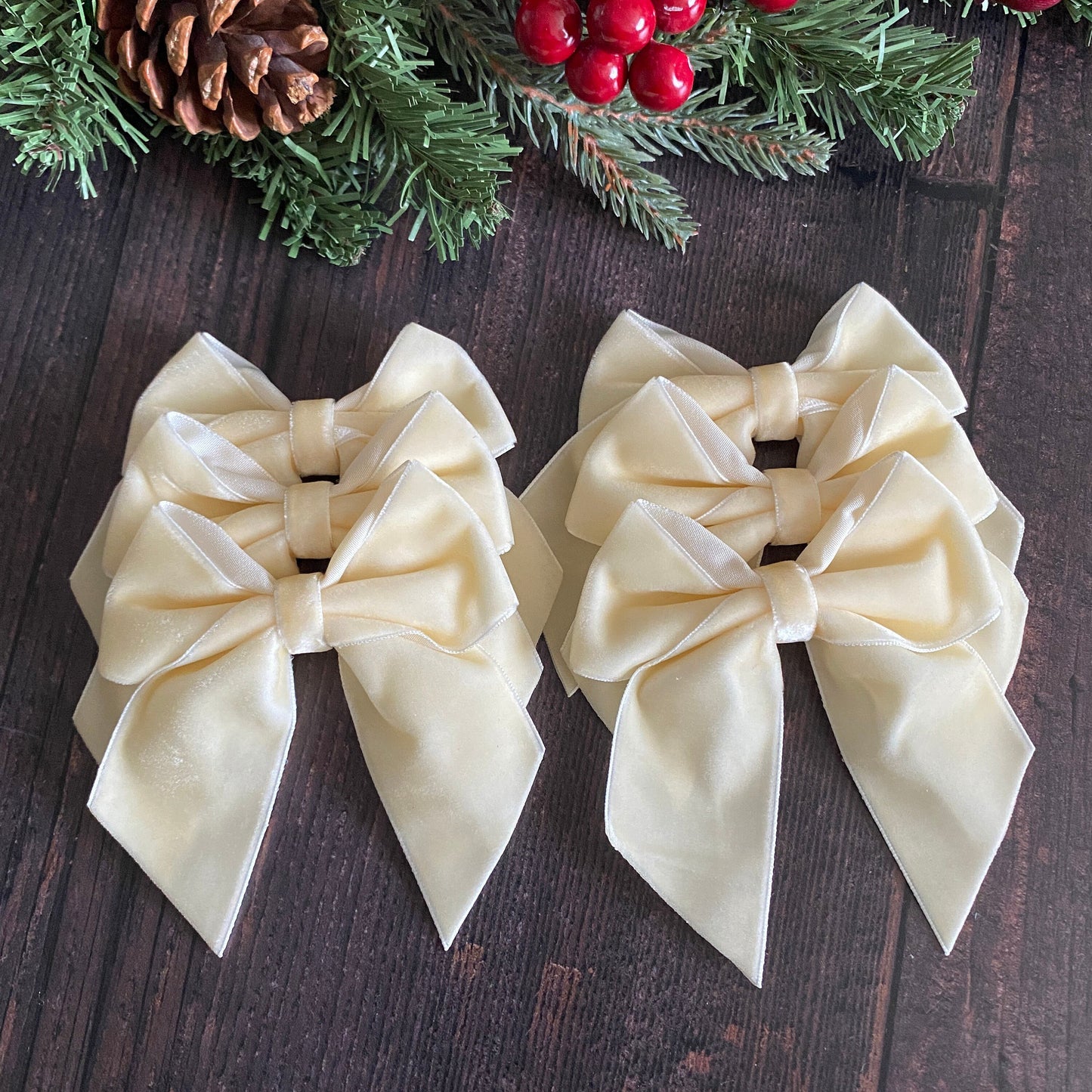 6 pack Cream velvet bows 4 inch
