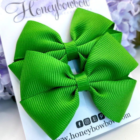 2.5 inch Classic green tux bows